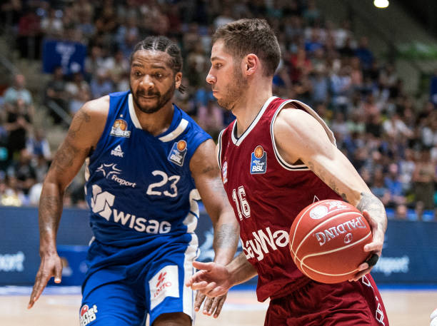 英超冠军曼 英超冠军曼